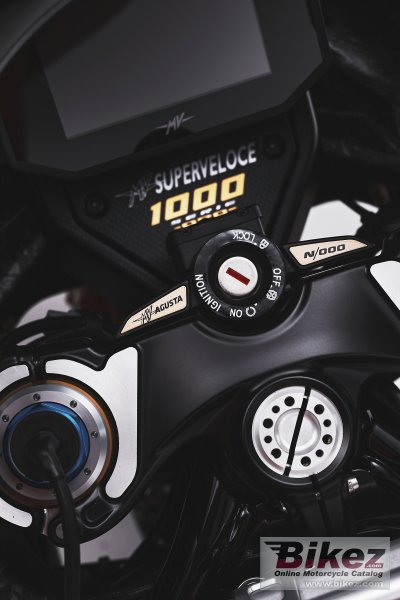 2023 MV Agusta Superveloce 1000 Serie Oro 2023 MV Agusta Superveloce 1000 Serie Oro