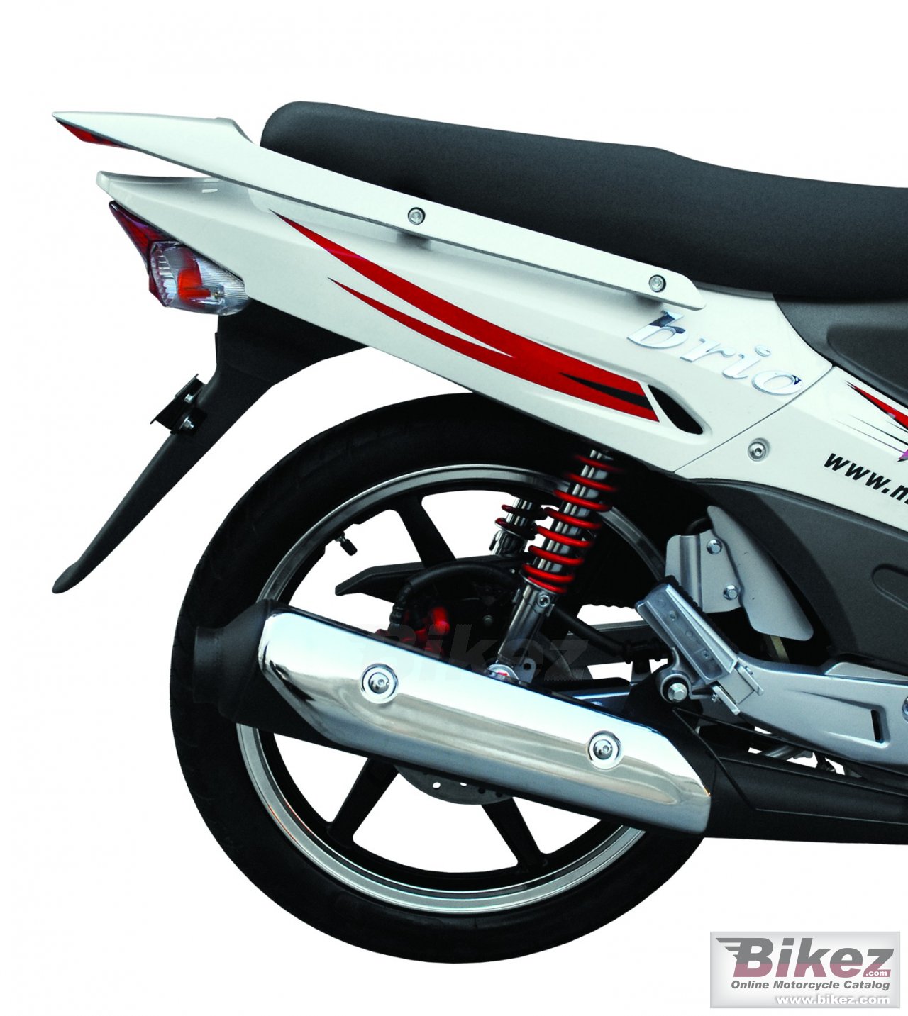 Nipponia Brio 110