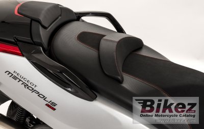 2016 Peugeot Metropolis