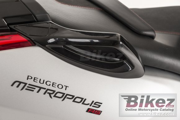 2016 Peugeot Metropolis