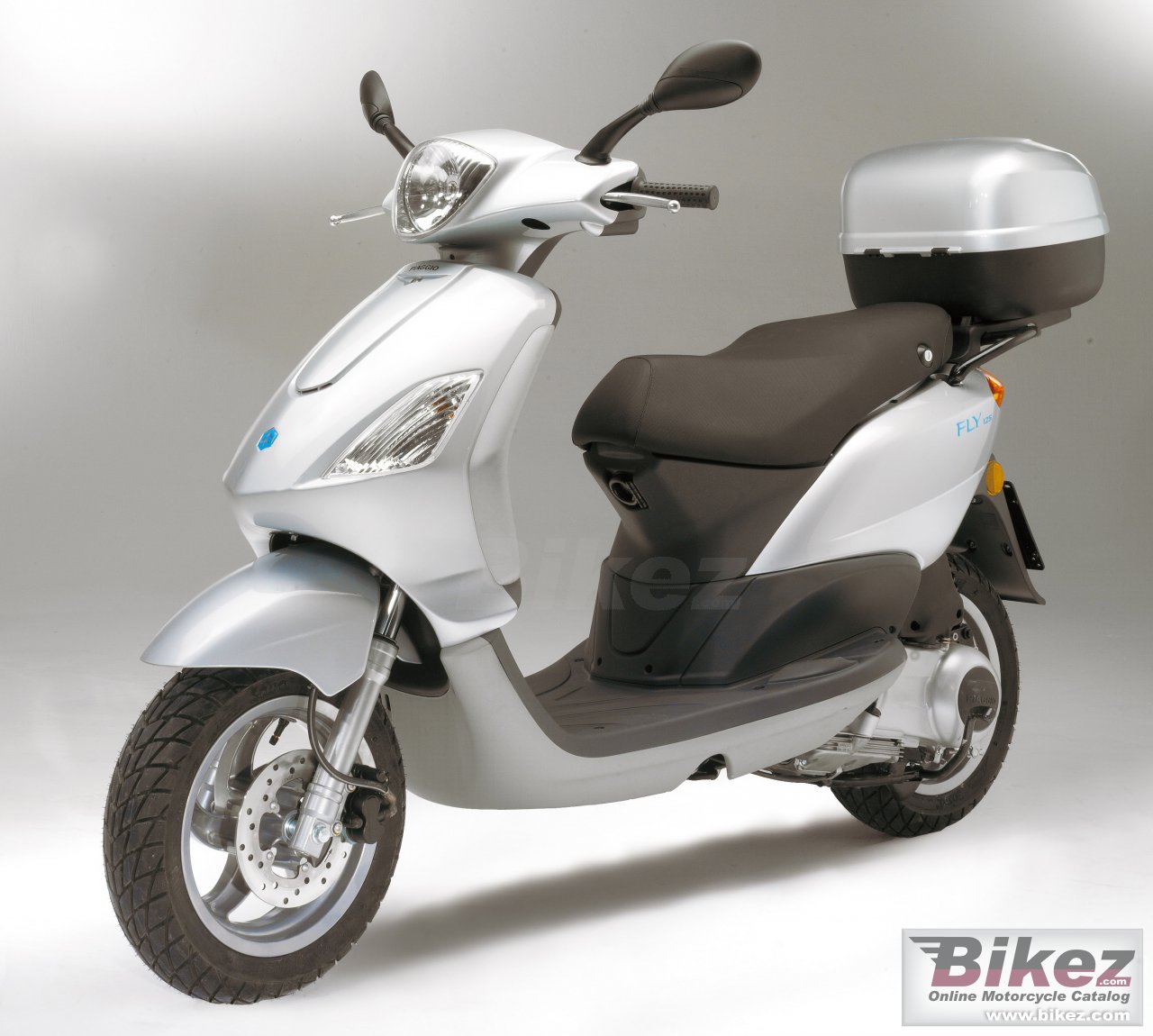 Piaggio Fly 125