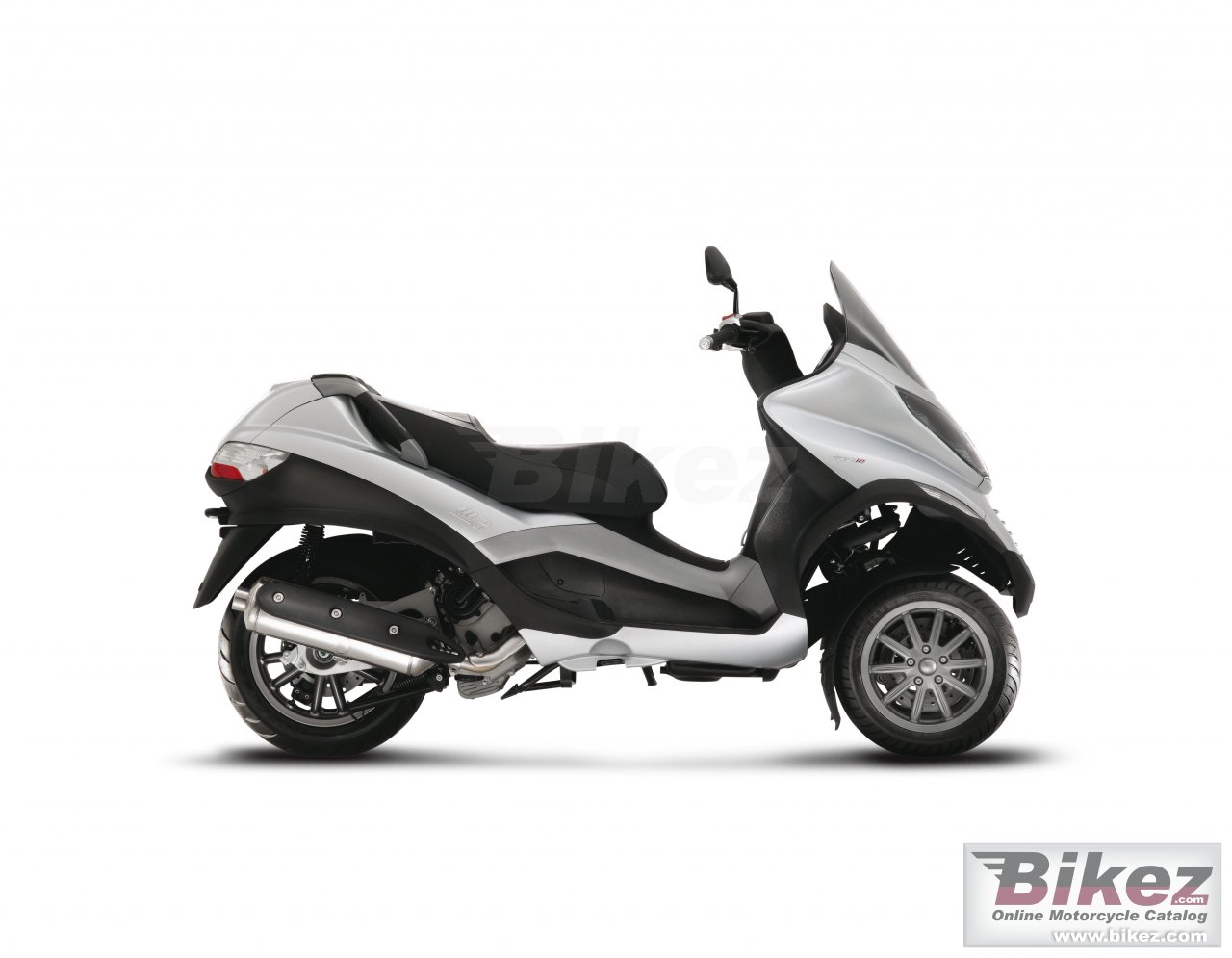 Piaggio MP3 400