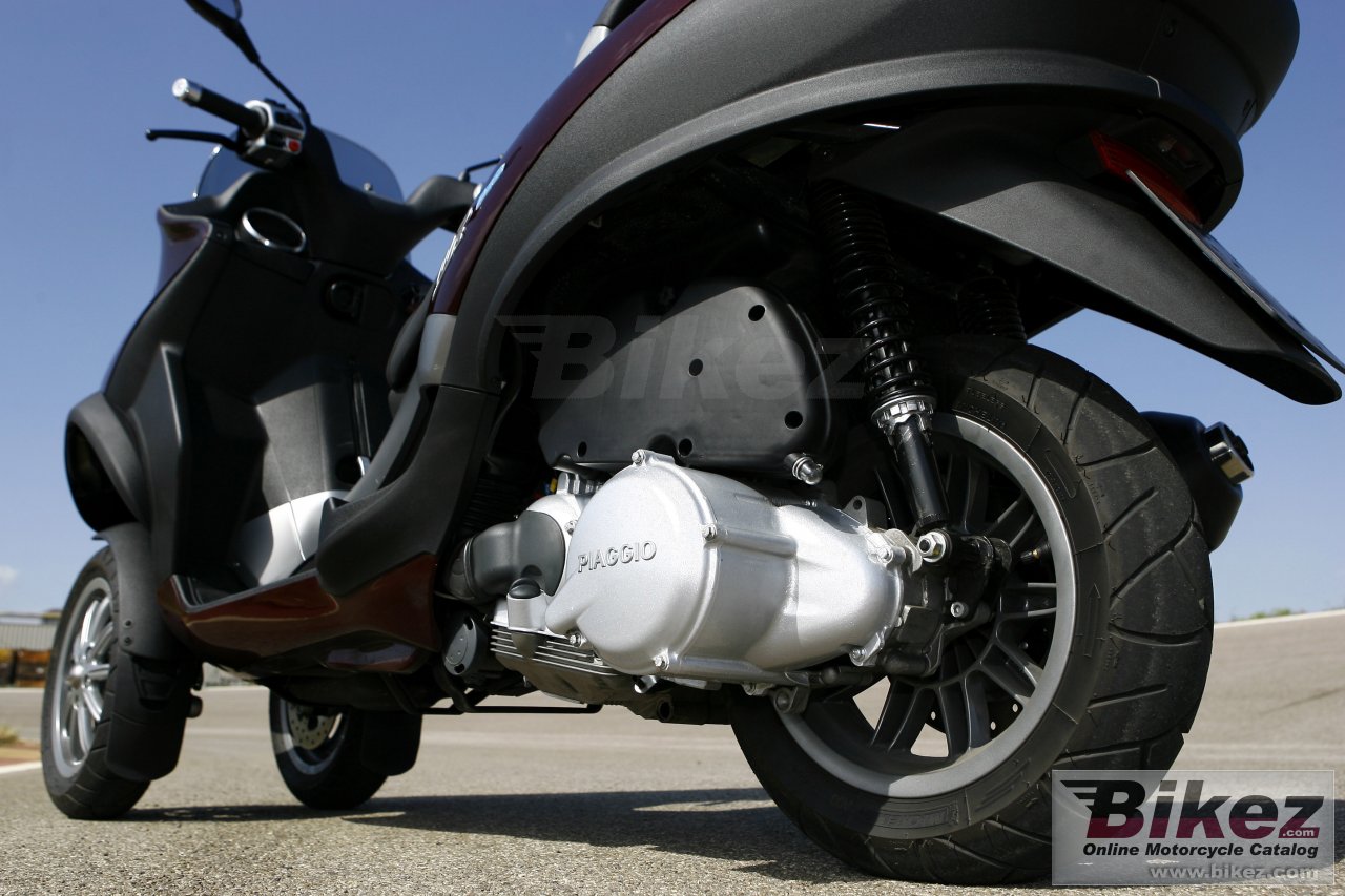 Piaggio Mp3 HyS