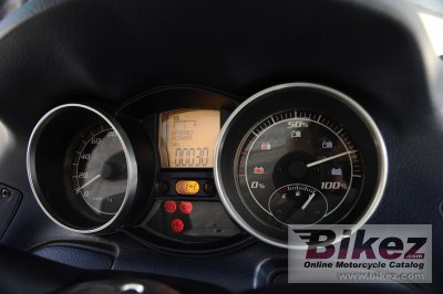 2010 Piaggio Mp3 Hybrid 125