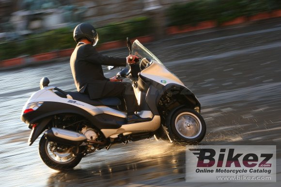 2010 Piaggio Mp3 Hybrid 125