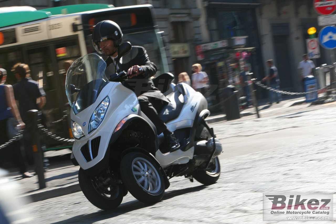 Piaggio Mp3 Hybrid 125