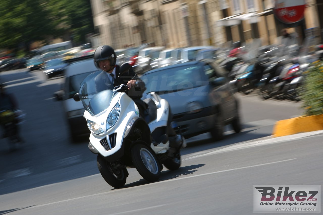 Piaggio Mp3 Hybrid 125