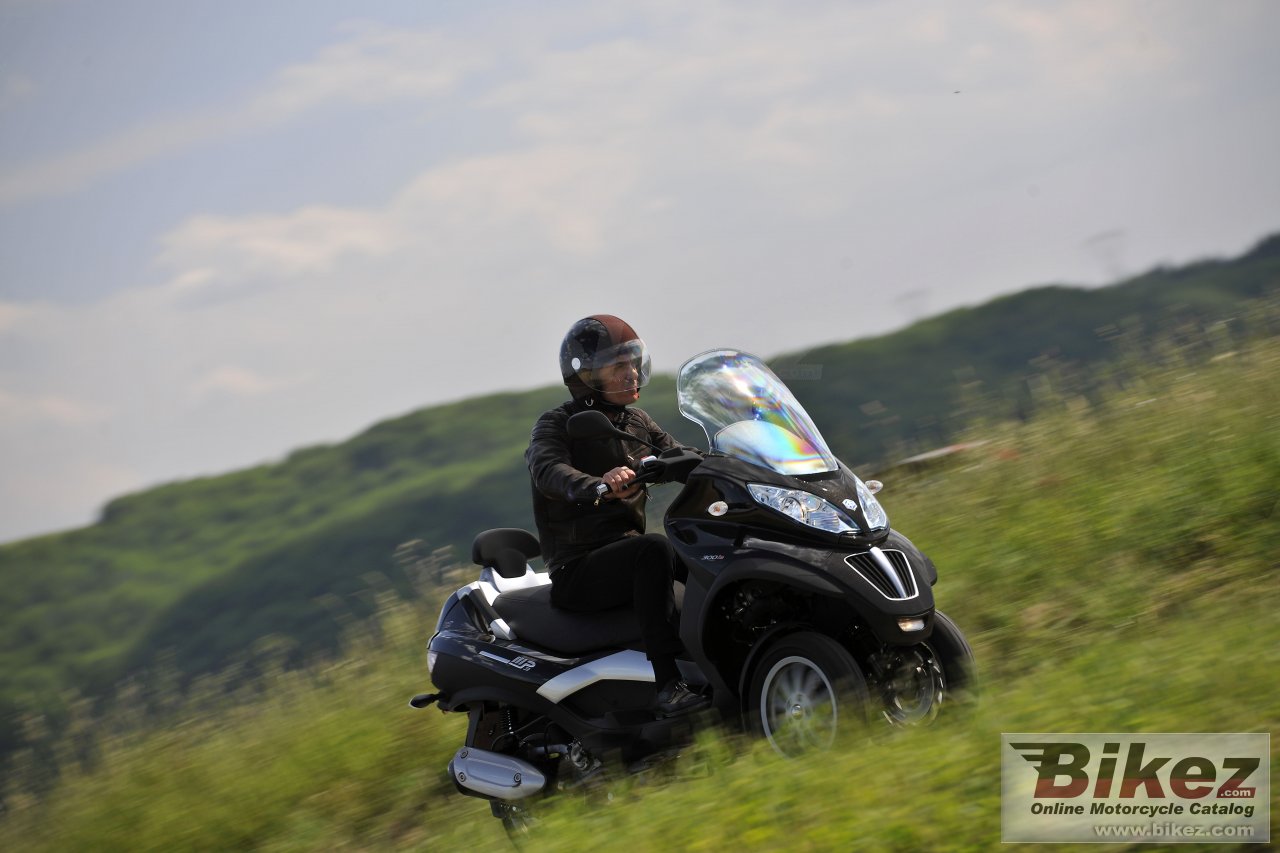 Piaggio MP3 LT