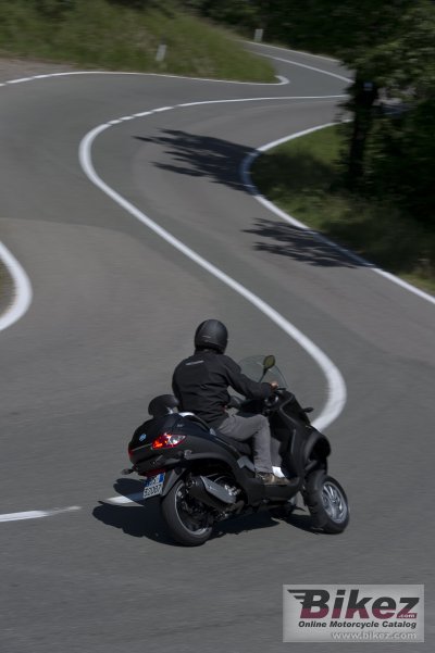 2011 Piaggio MP3 LT
