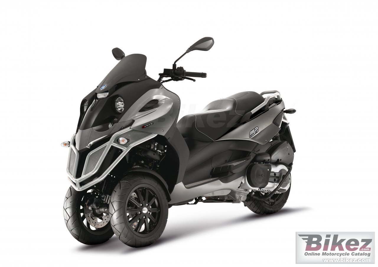 Piaggio MP3 500