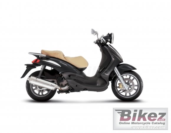 2011 Piaggio Beverly Cruiser 500