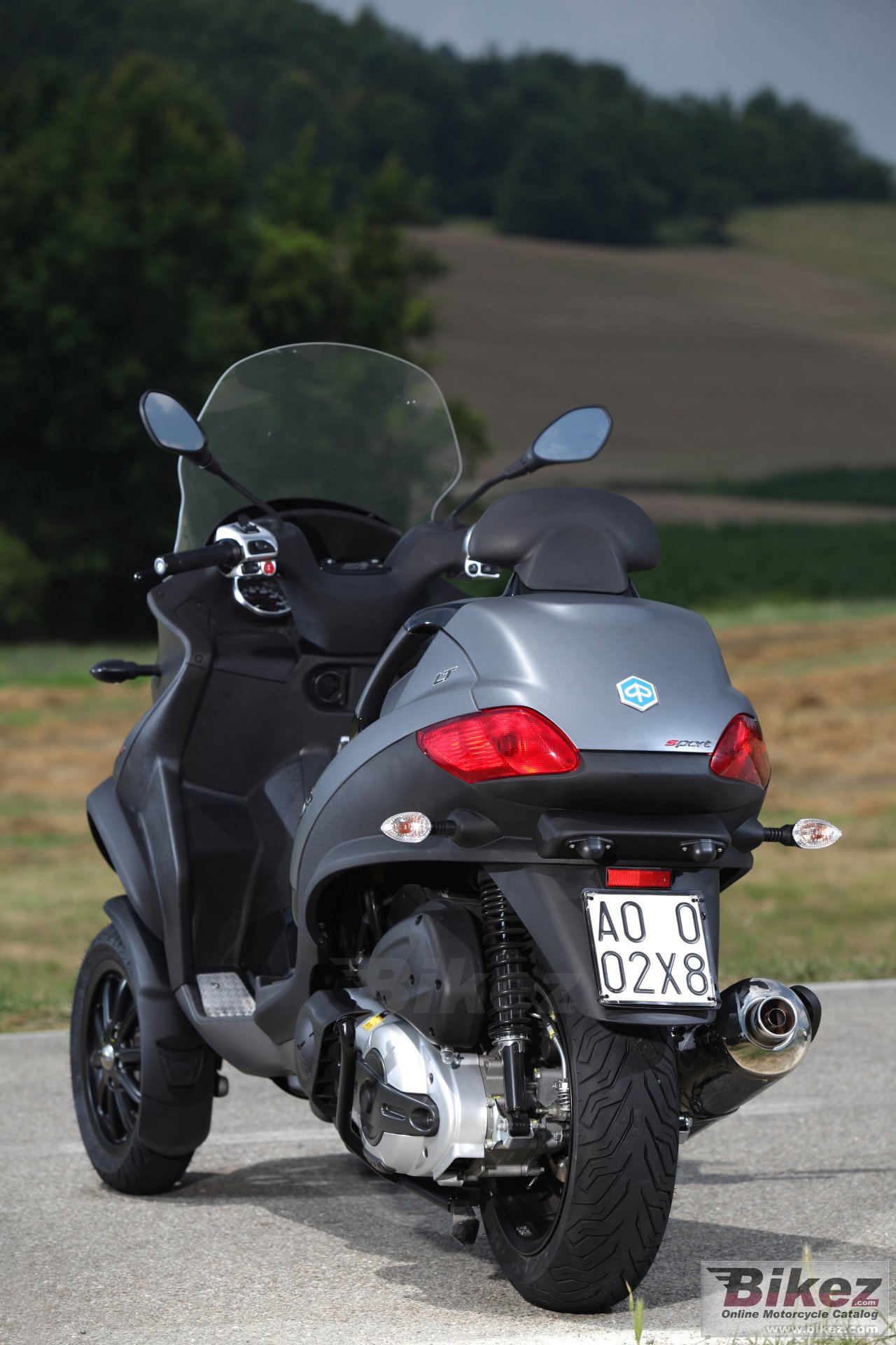 Piaggio MP3 Sport  LT 500