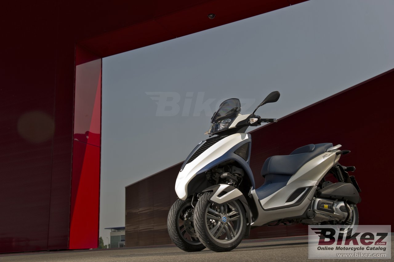 Piaggio MP3 Yourban 300 LT