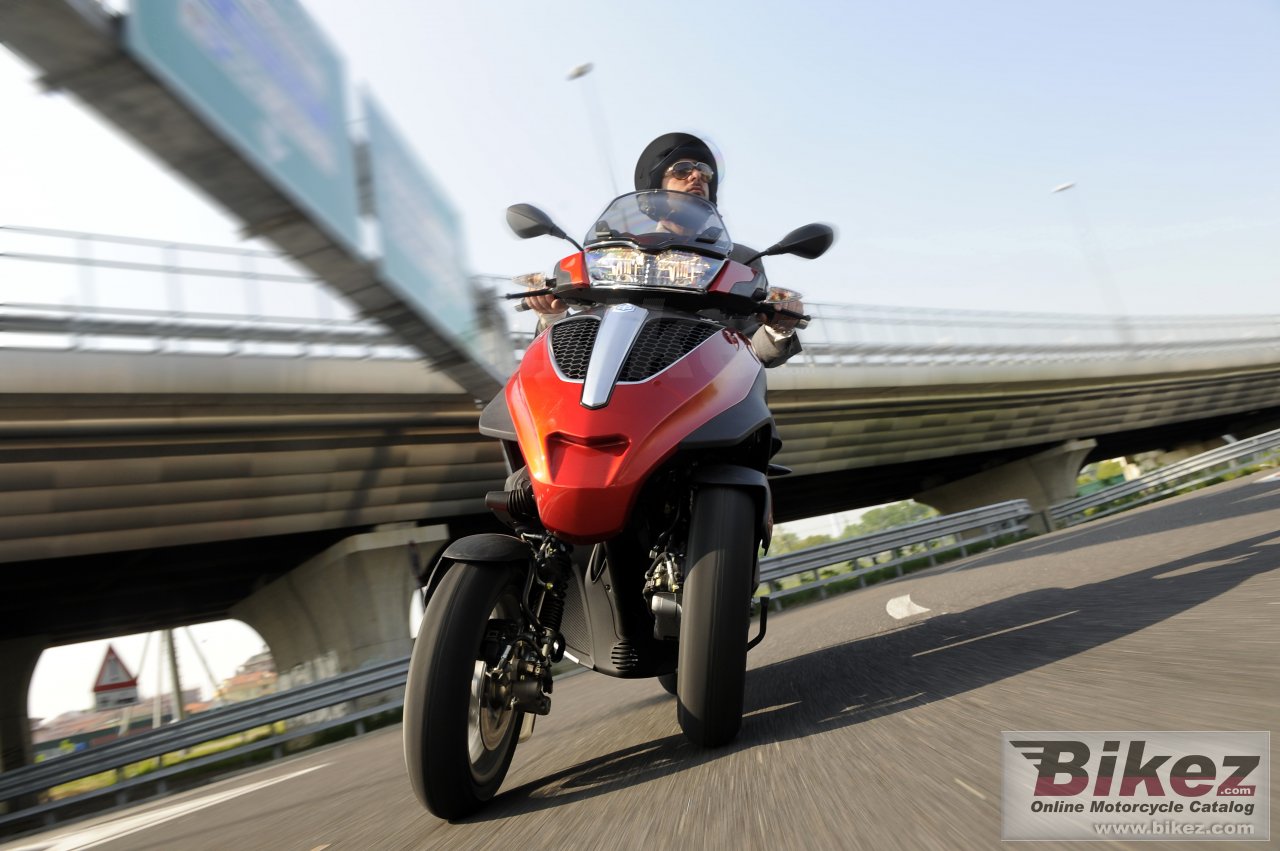 Piaggio MP3 Yourban 300 LT