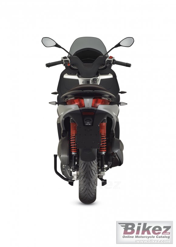 2019 Piaggio MP3 300 HPE Sport