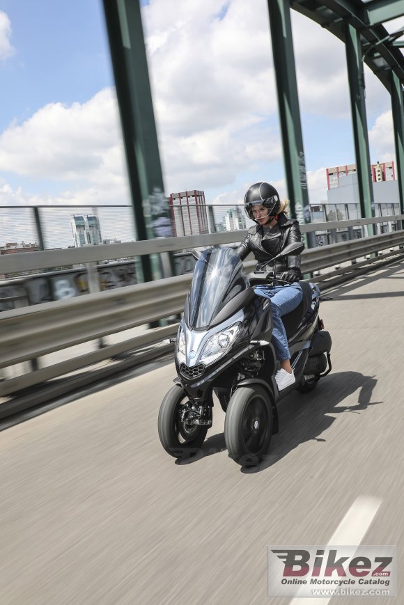 2020 Piaggio MP3 300 hpe