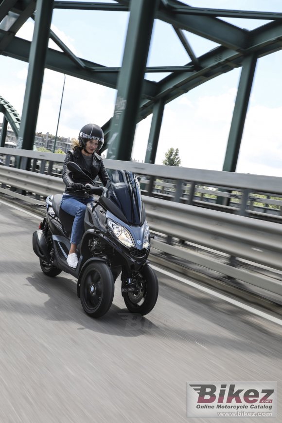 2020 Piaggio MP3 300 hpe