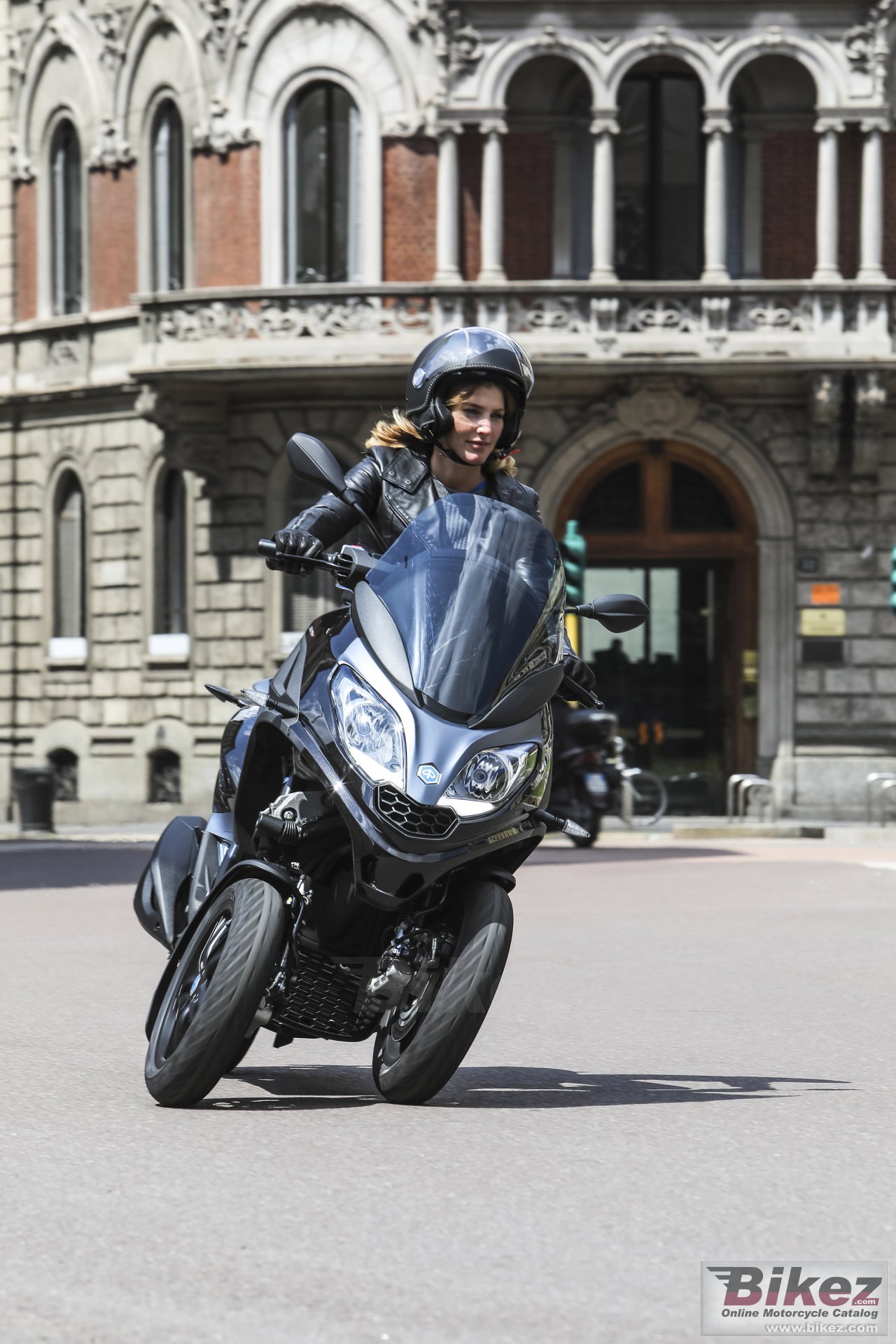 Piaggio MP3 300 hpe