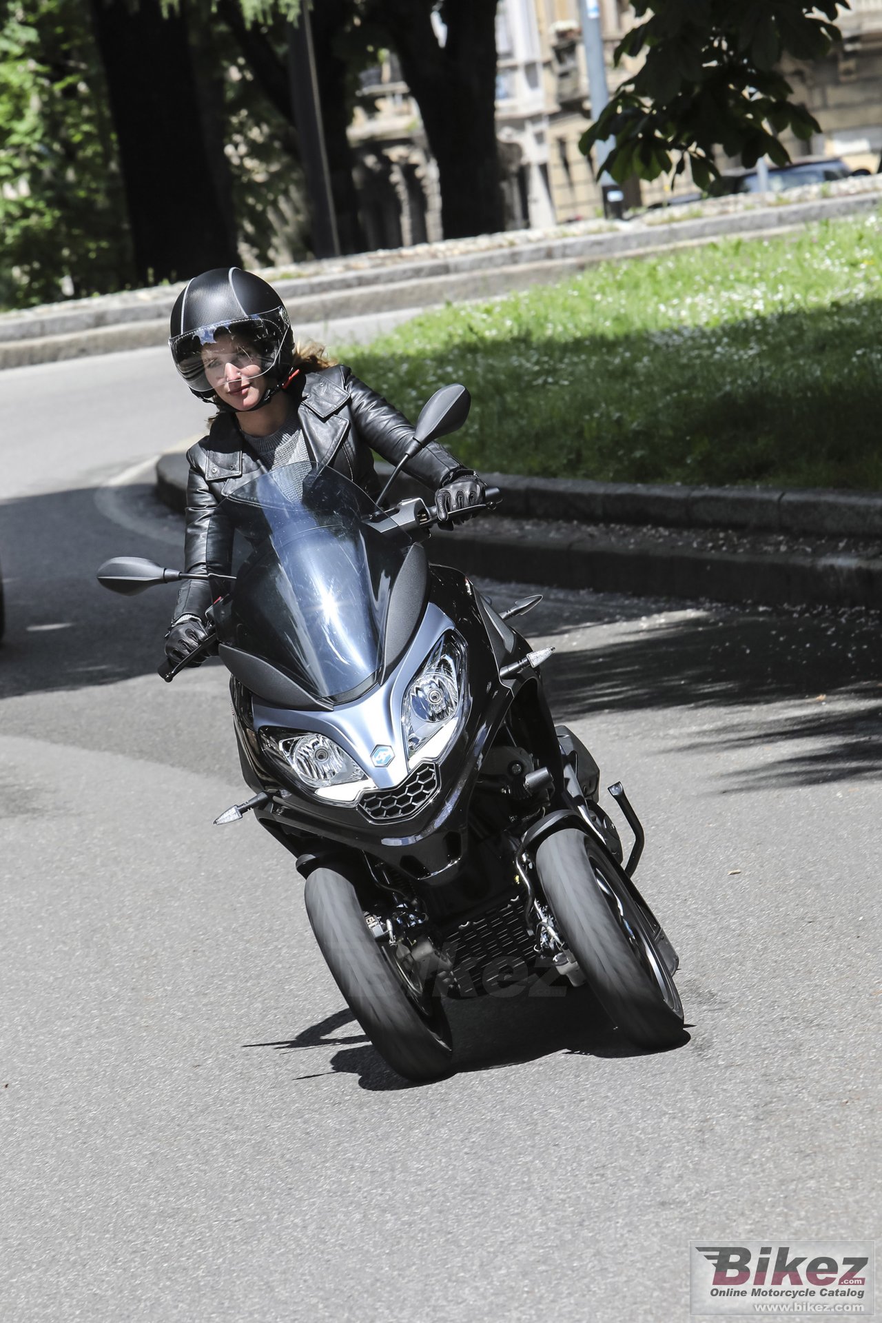 Piaggio MP3 300 hpe
