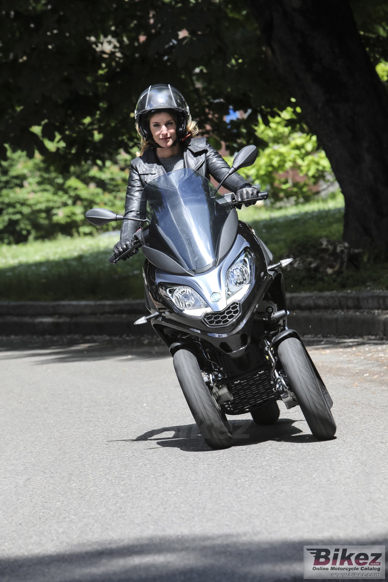 Piaggio MP3 300 hpe