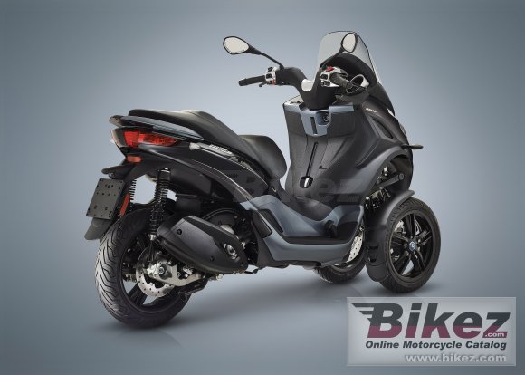 2020 Piaggio MP3 300 hpe