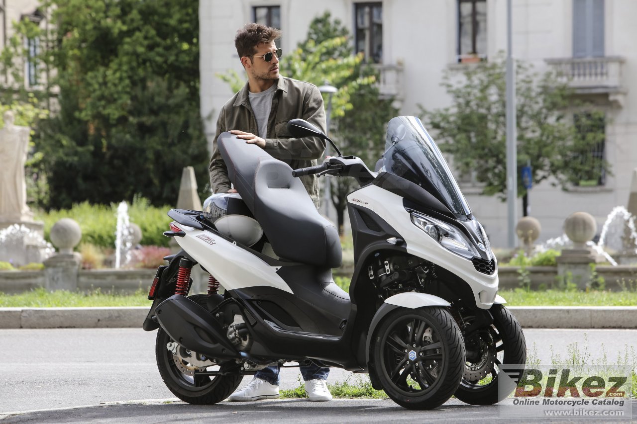 Piaggio MP3 300 hpe Sport