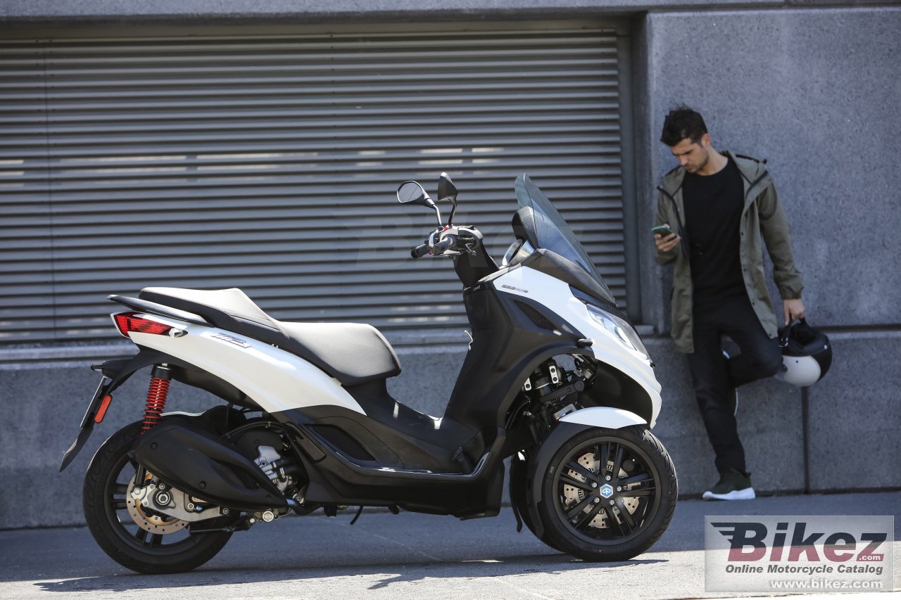 Piaggio MP3 300 hpe Sport