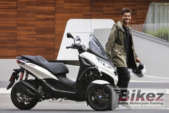 2020 Piaggio MP3 300 hpe Sport