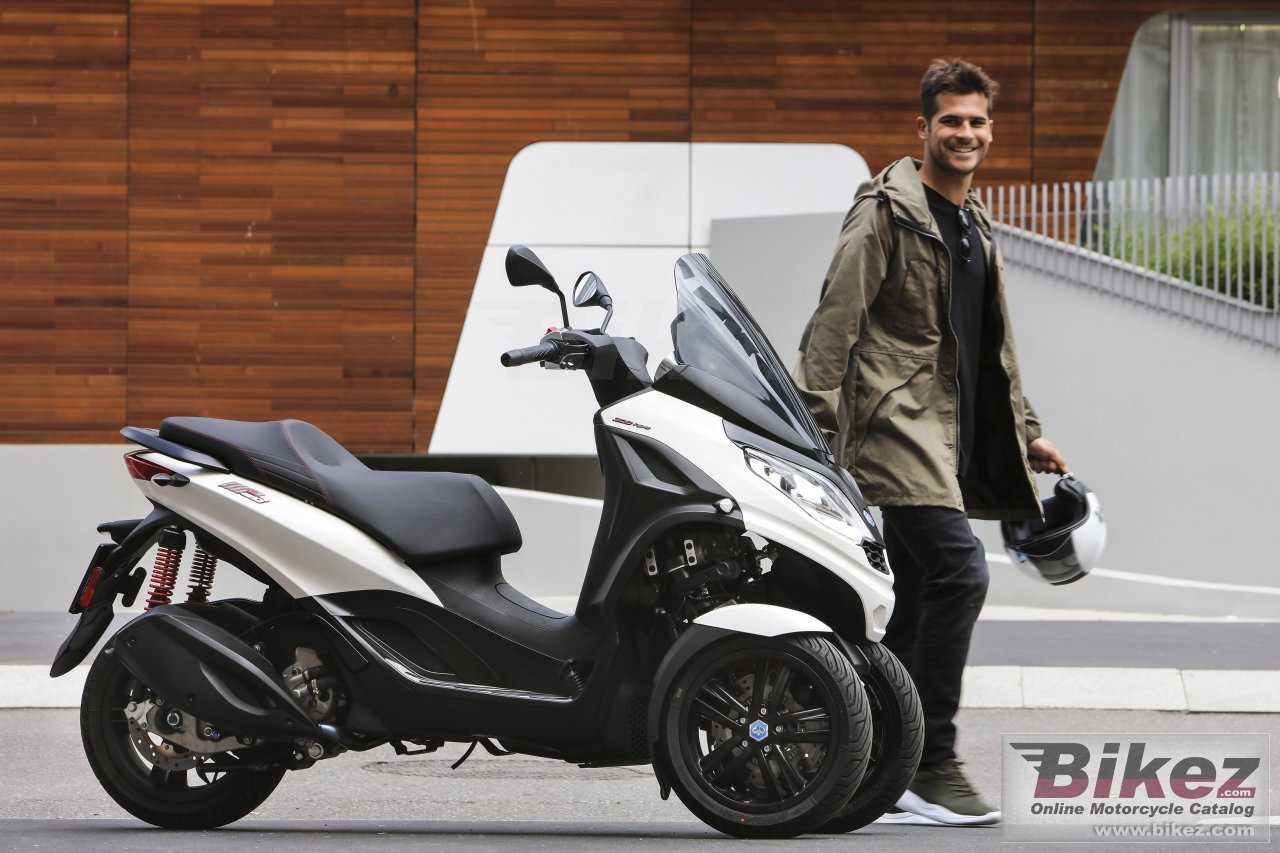 Piaggio MP3 300 hpe Sport