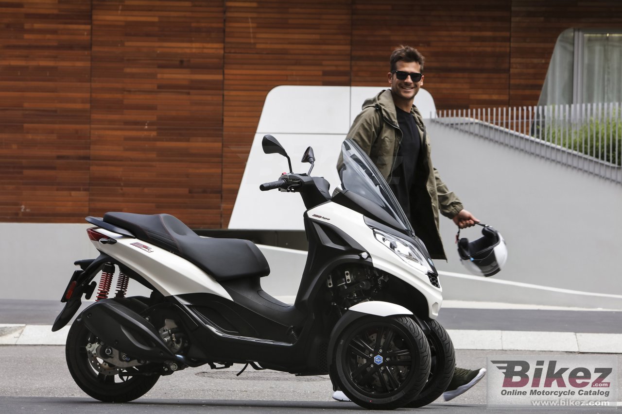 Piaggio MP3 300 hpe Sport