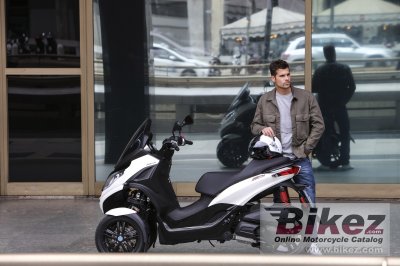 2020 Piaggio MP3 300 hpe Sport