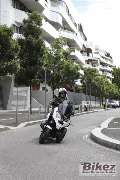 2020 Piaggio MP3 300 hpe Sport