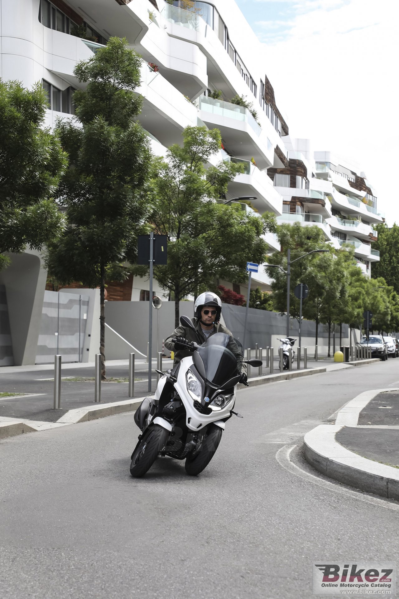 Piaggio MP3 300 hpe Sport