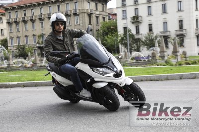 2020 Piaggio MP3 300 hpe Sport