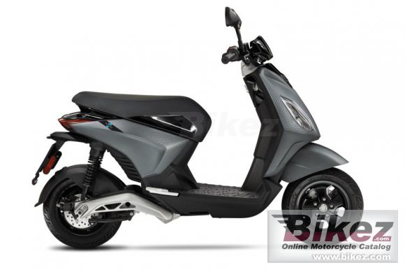 2024 Piaggio 1 Plus