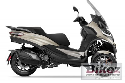 2025 Piaggio MP3 530 HPE Exclusive