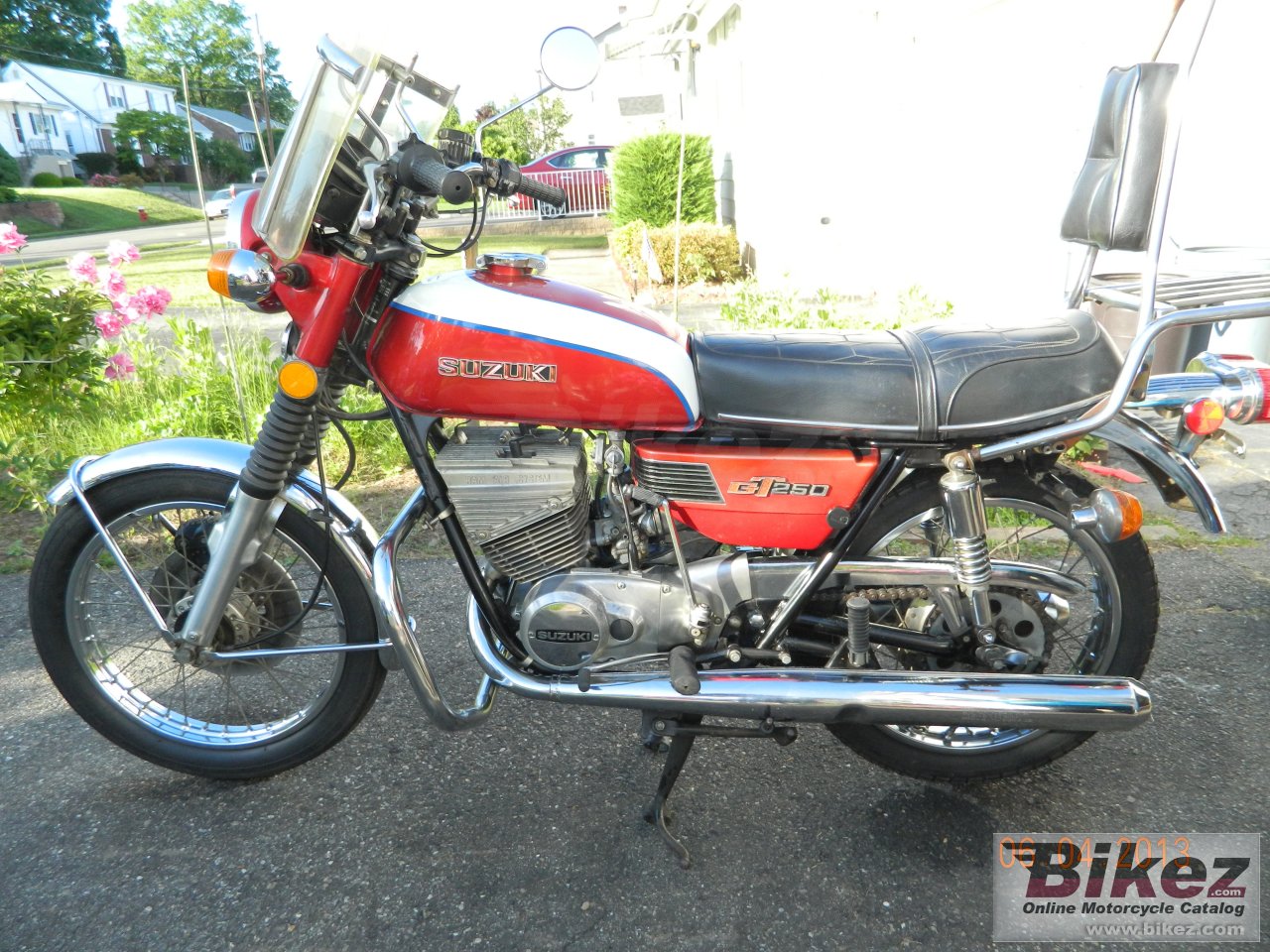 Suzuki GT 250