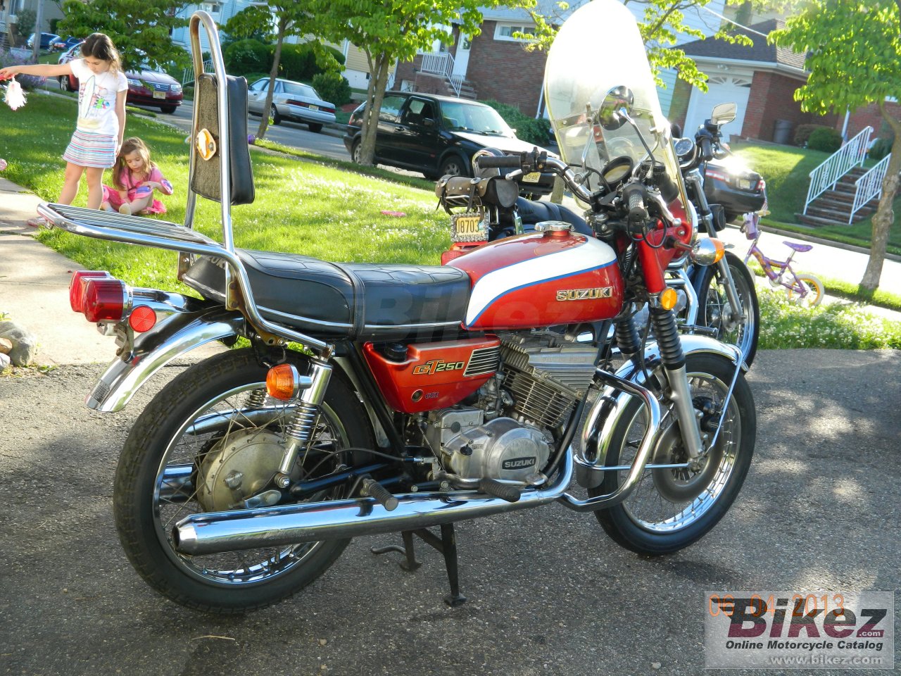 Suzuki GT 250