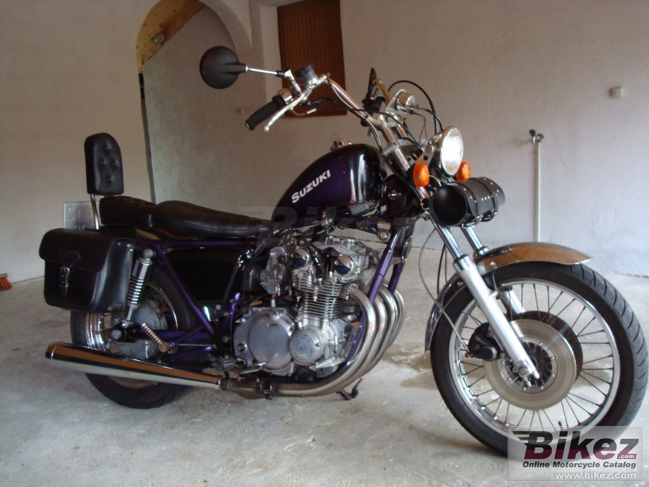 Suzuki GS 550 E