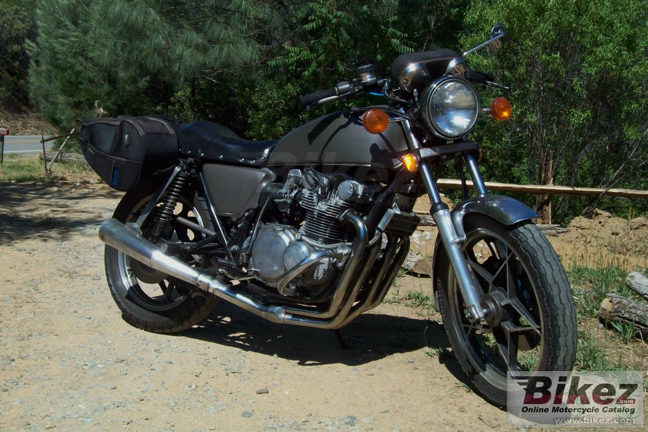 Suzuki GS 550 E