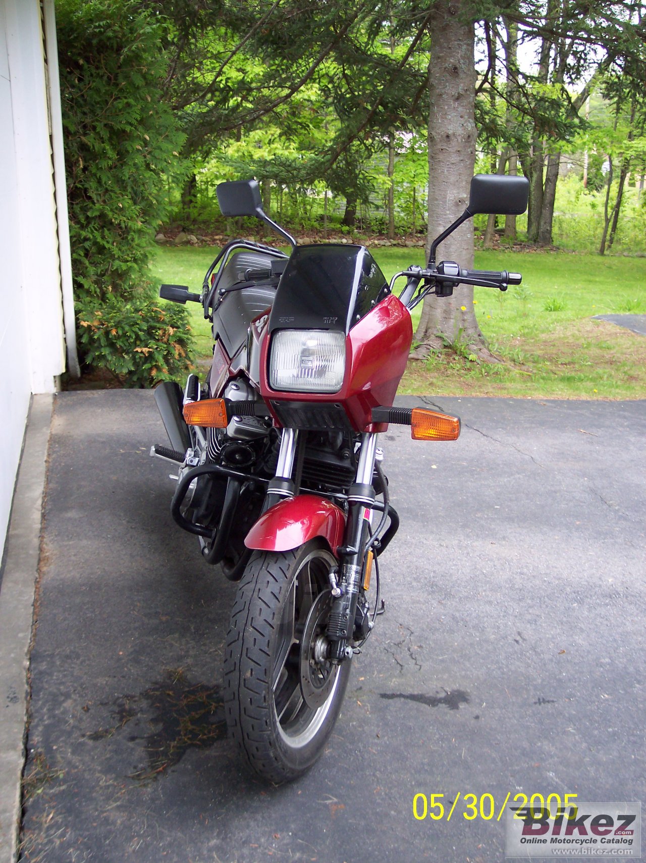 Suzuki GSX 750 E