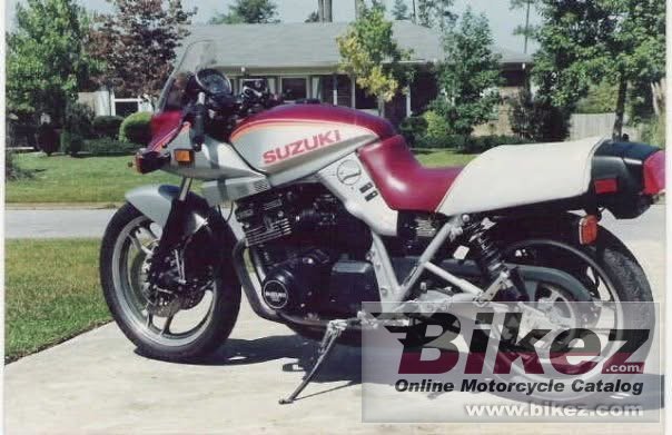 Suzuki GSX 750 S Katana