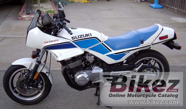 Suzuki GS 700 E/ES