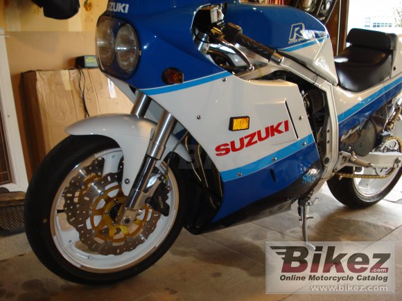 1987 Suzuki GSX-R 750