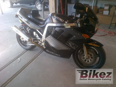 1990 Suzuki GSX-R 1100