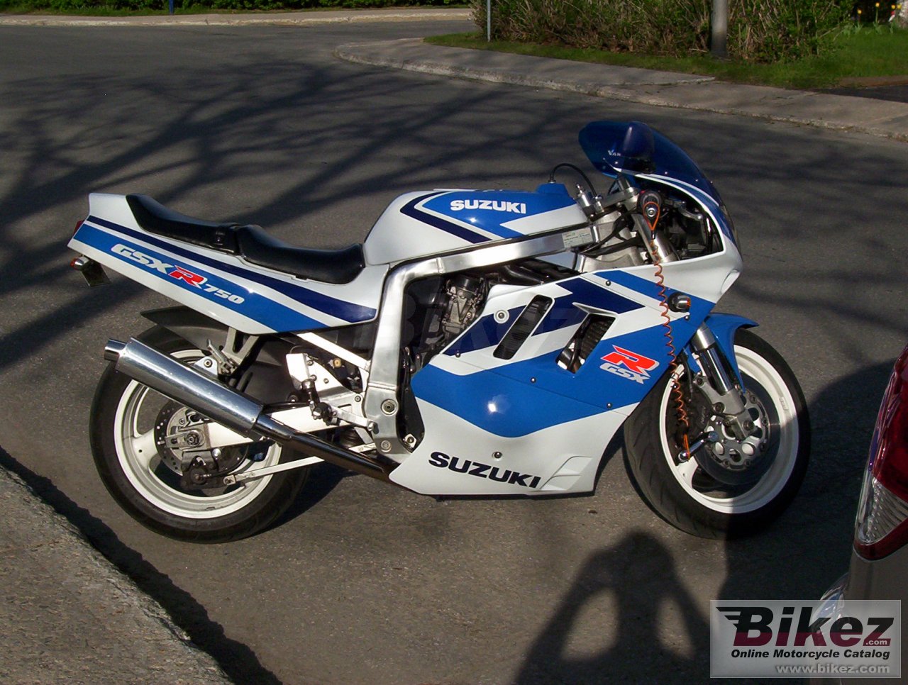 Suzuki GSX-R 750