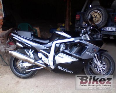 Suzuki GSX-R 1100 (reduced effect)