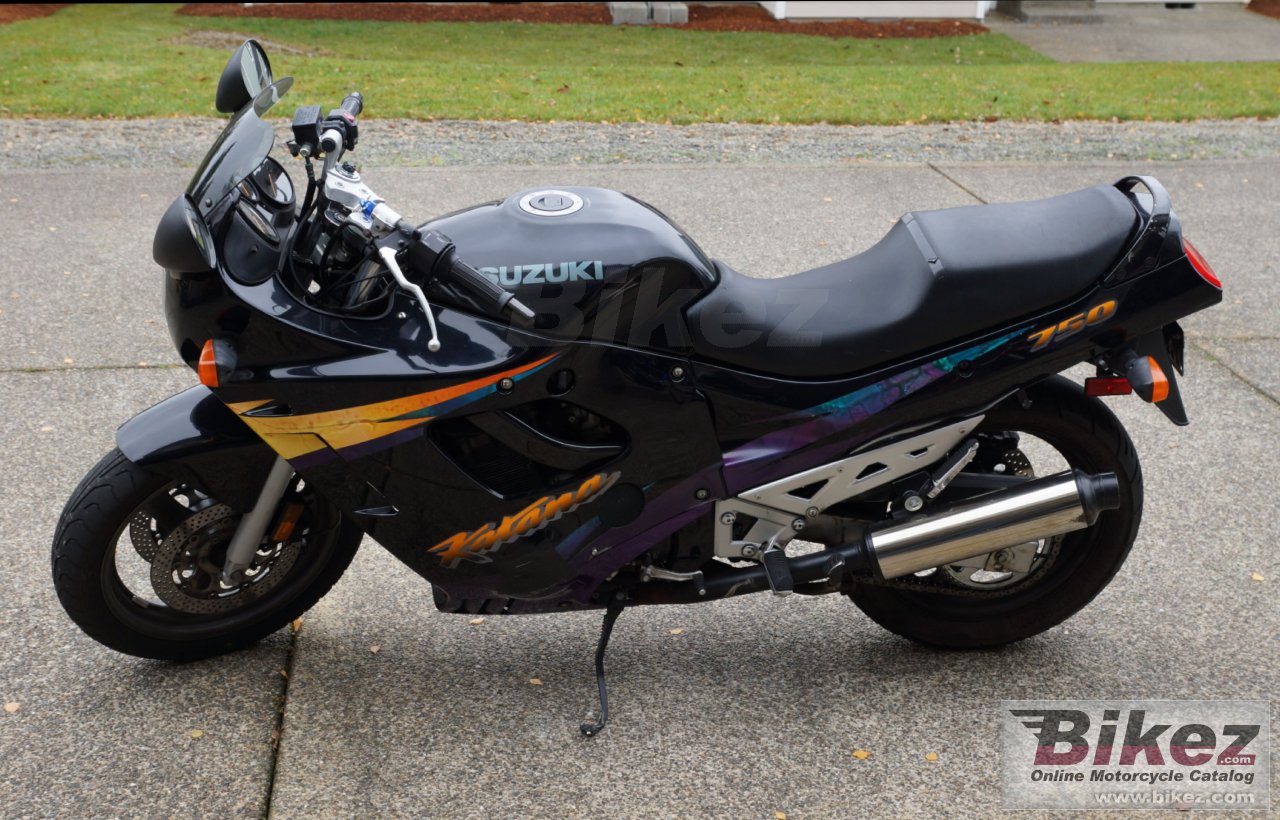 Suzuki GSX 750 F