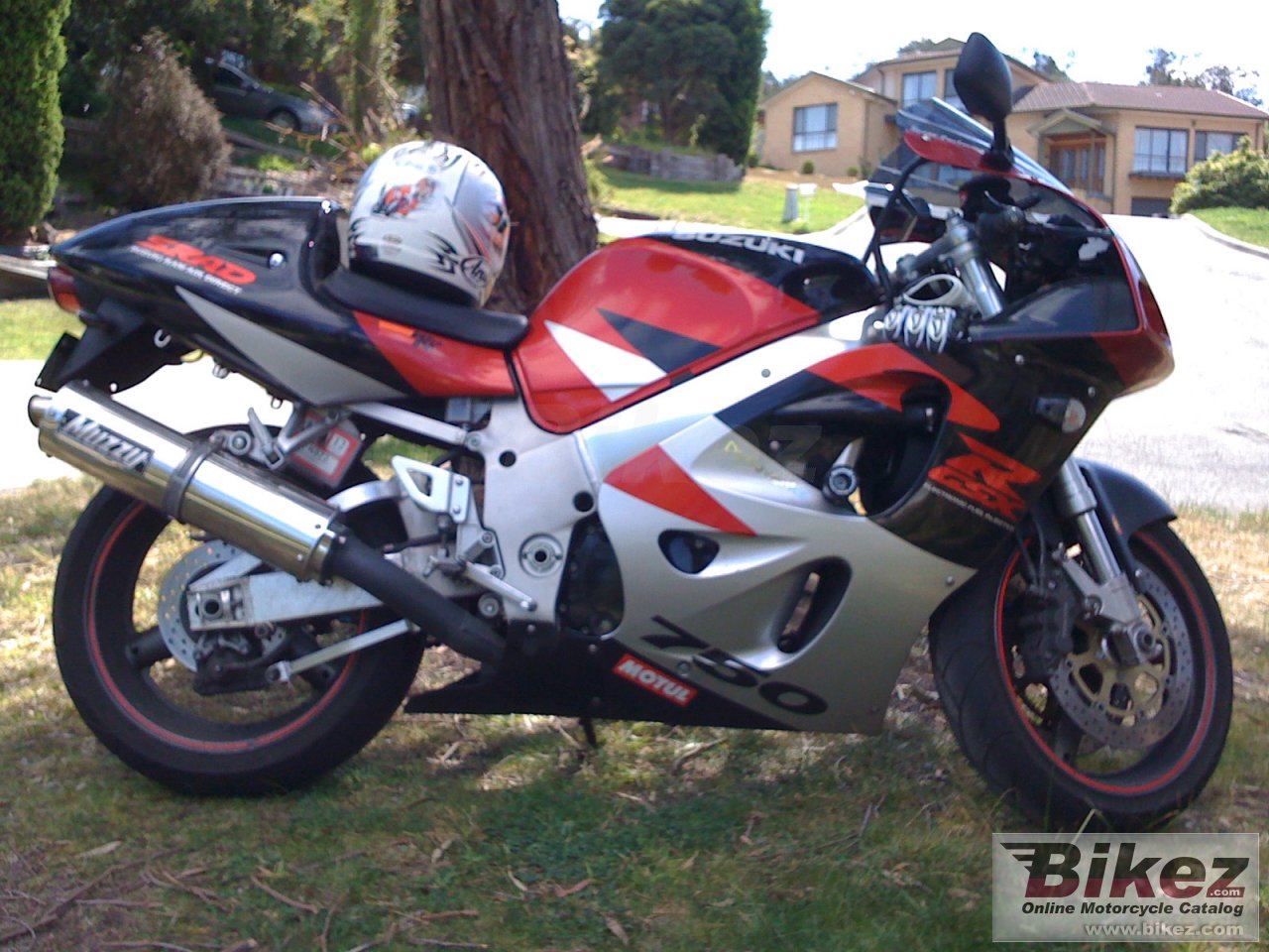 Suzuki GSX-R 750