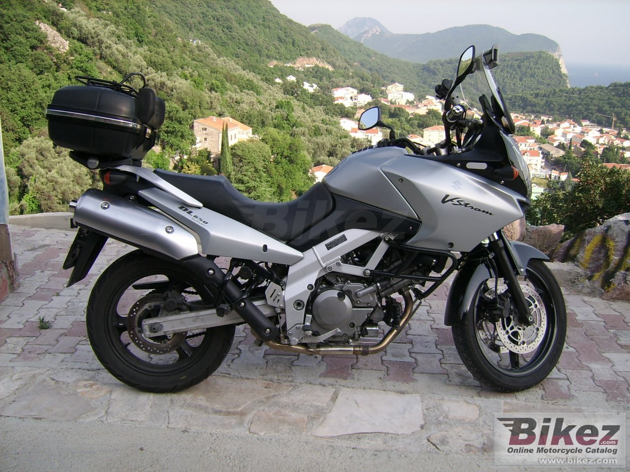 Suzuki V-Strom 650